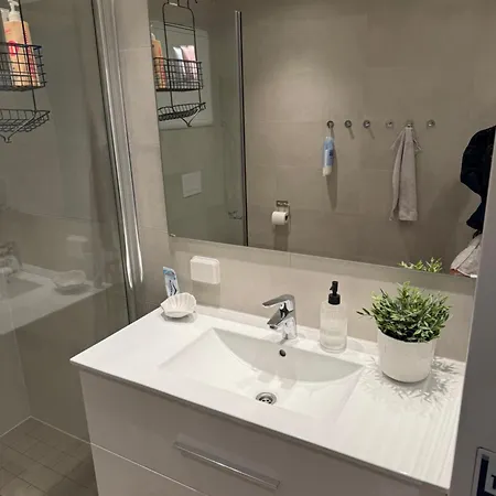 Moderne Toppleilighet I Bergen